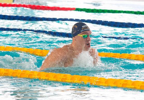 Nuoto, un super Cerasuolo si prende tutto: titolo tricolore, personale ed Europei