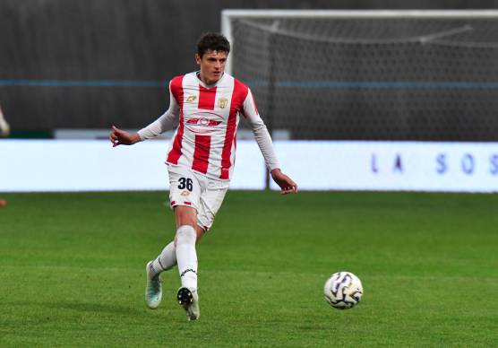 Il difensore centrale Matteo Onofri torna a Forlì (foto Fabio Blaco)