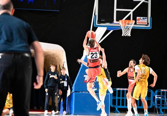 L’Unieuro cade a Vigevano (79-74)