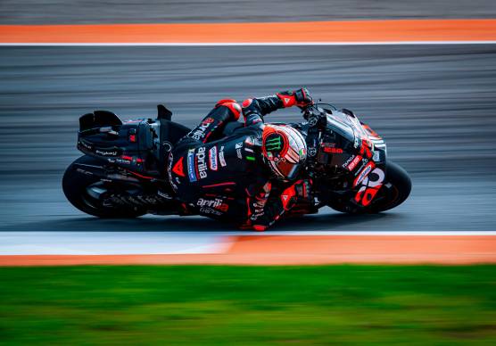 MotoGp: super pole di Bezzecchi davanti ad Alex Marquez, Bastianini e Bulega indietrissimo