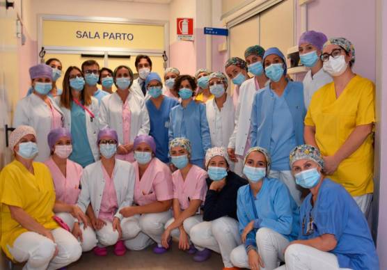 Forlì, una generosa benefattrice paga la ristrutturazione del bagno di Ginecologia: “Un gesto da donna a donna”