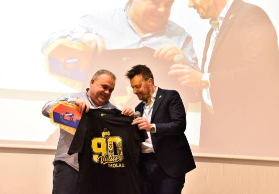 Il presidente Stefano Loreti assieme al sindaco di Imola, Marco Panieri