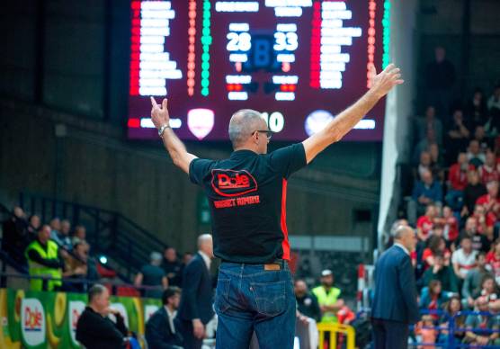 Il tecnico biancorosso Sandro Dell’Agnello (Morosetti)