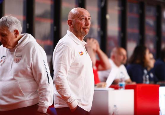 Luca Dalmonte si prepara alla seconda stagione da capo allenatore sulla panchina dell’Andrea Costa foto mmph