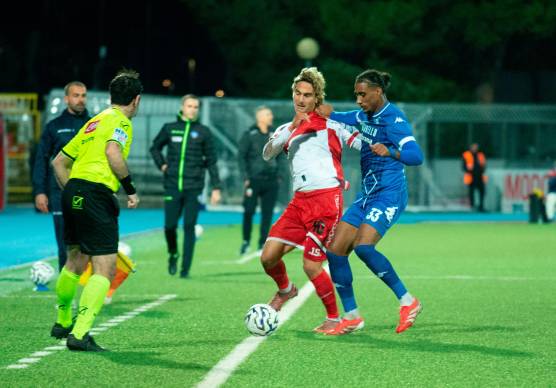 Un duello tra Nicholas Rizzo e Lorenzo D’Agostini (foto Tommaso Morosetti)