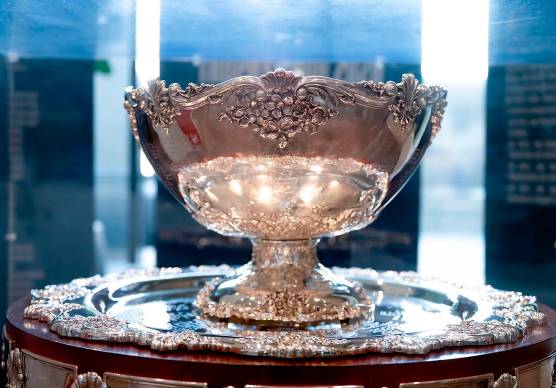 Tennis, la Coppa Davis esposta fino al 29 ottobre nella sede della Regione a Bologna
