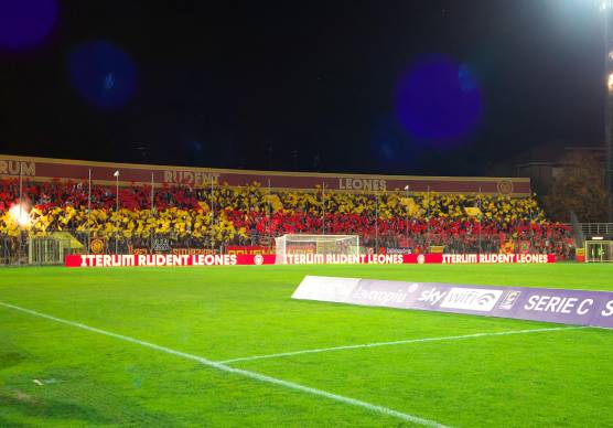 Ravenna, due mutui con Icsc per lo stadio Benelli