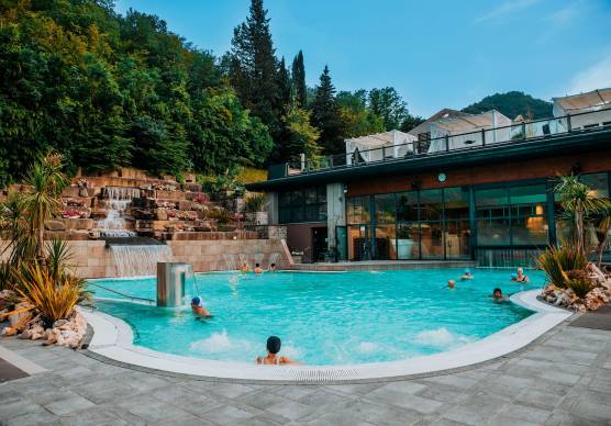 La piscina dell’hotel Roseo Euroterme