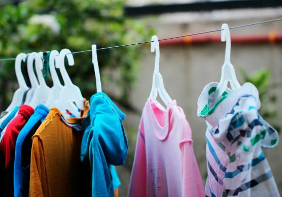 Fusignano, minaccia una donna e le incendia i panni stesi: 52enne arrestato