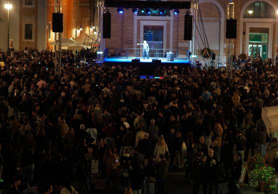 Immagini del centro per la Notte d’Oro (foto Massimo Fiorentini)