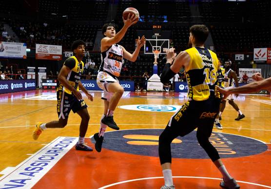 Tommaso Pinza (Blaco)