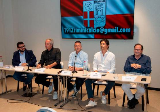 La cordata riminese (foto TOMMASO MOROSETTI)