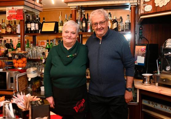 Forlì, il bar “La Perla” compie 40 anni: “Corso Diaz è cambiato, ma noi restiamo qui”