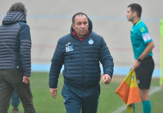 L’allenatore Oberdan Biagioni