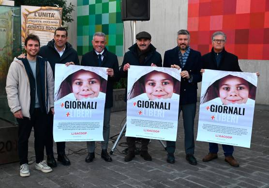 Una delle campagne a sostegno dei giornali