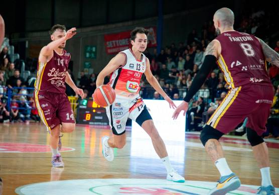 Pierpaolo Marini proverà a stringere i denti anche domenica sul parquet di Ruvo di Puglia (Morosetti)