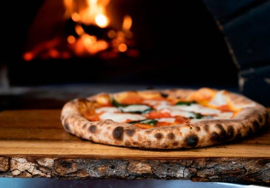 Forlì, evade dal carcere e lo scoprono in pizzeria: prova a nascondersi dietro un frigo ma viene arrestato