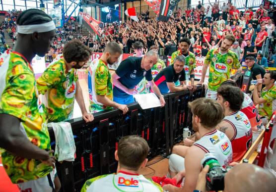 Per Sandro Dell’Agnello potrebbero aprirsi le porte di un personalissimo derby contro la “sua” Livorno foto morosetti