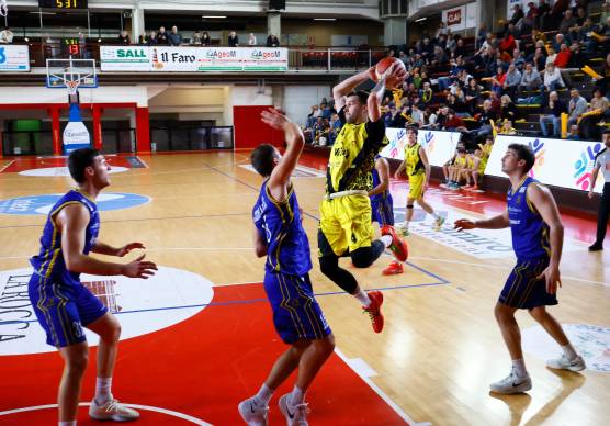 Il nuovo acquisto della Virtus Imola, Eimantas Stankevicius (mmph)