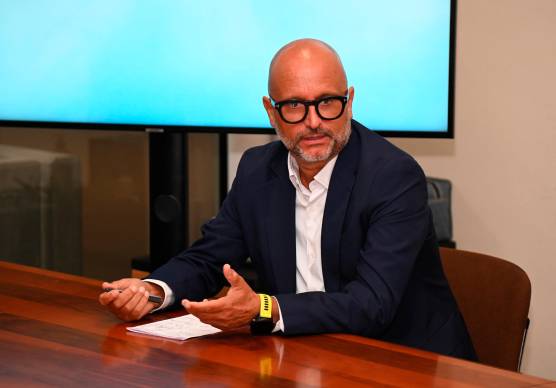 L’assessore alla Sicurezza Luca Bartolini, sostiene che il canto del muezzin sia “inquietante”