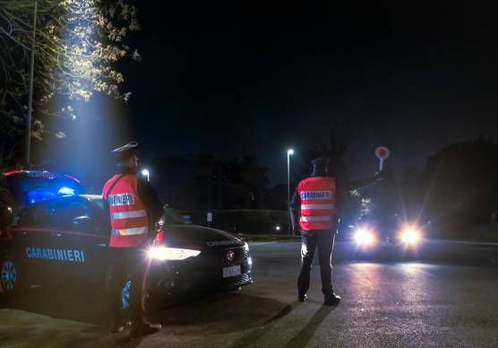 Imola, lo trafigge a pochi centimetri dal cuore: 19enne denunciato per tentato omicidio