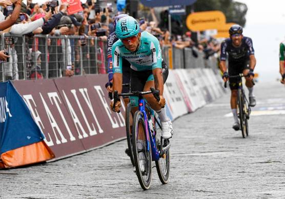 Giro d’Italia, Manuele Tarozzi punta sulla gara di casa: “Le gambe sono buone, non sarà una tappa anonima” / VIDEO