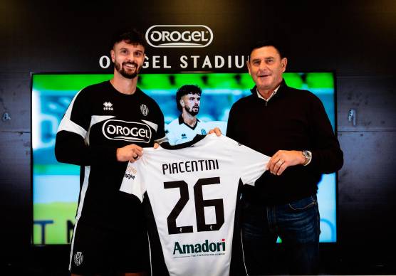 Cesena, Piacentini prolunga fino al 2027