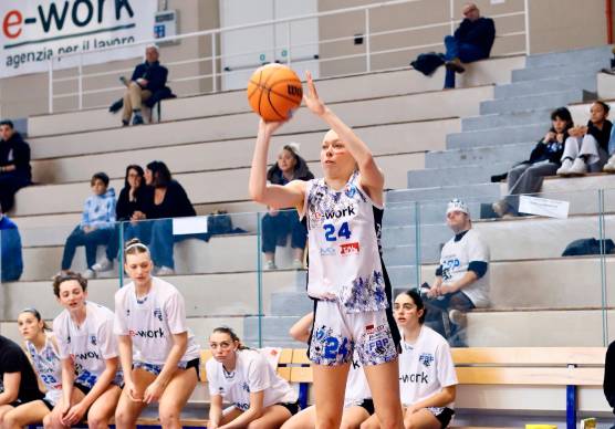 Lilli Onnela al tiro: la E-Work può chiudere la serie stasera foto mmph