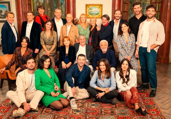 Il cast di Un posto al sole
