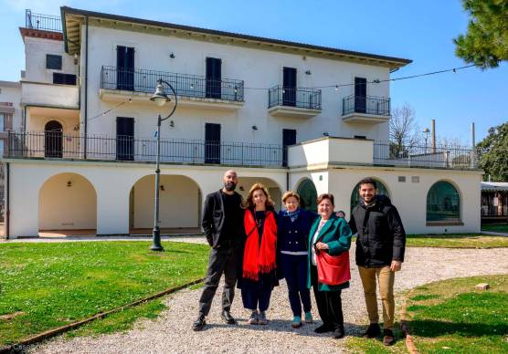 La sindaca di Riccione dopo l’acquisto di Villa Mussolini: “Una grande giornata per tutti” VIDEO