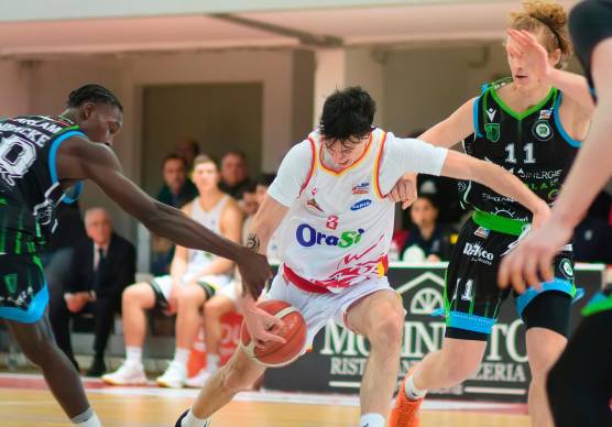 Basket B Nazionale, i calendari dei due gironi con esordi in viaggio per tutti: Agrigento-Up, San Giobbe-OraSì e Latina-Tema
