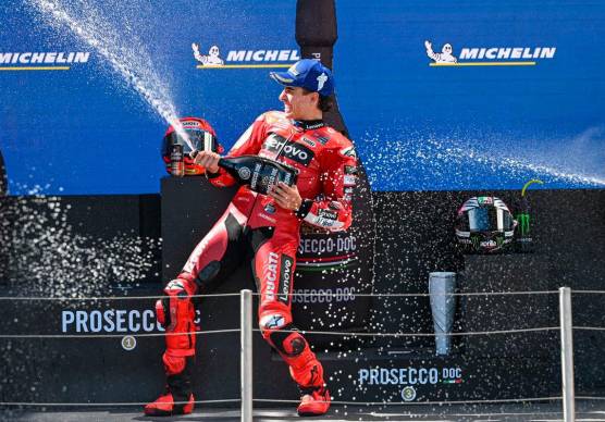 MotoGp, Marquez trionfa nella Sprint in Indonesia, subito out Bezzecchi