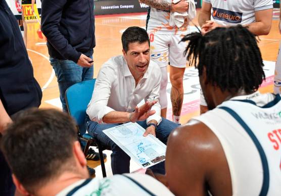 Martino e l’addio all’Unieuro: “Senza i guai legati all’alluvione, nel 2023 saremmo saliti noi in A” VIDEO