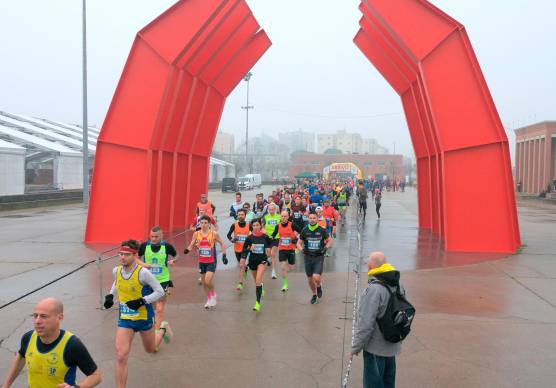 La gara torna domenica 24 gennaio 2027