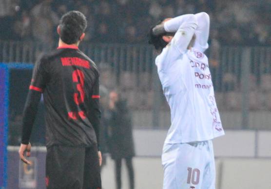 Nicolas Viola si dispera: la vetta è sempre più lontana (Fiorentini)