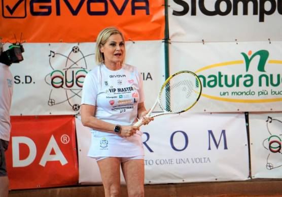 Simona Ventura