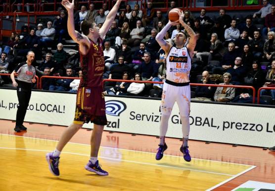 Pietro Aradori, Unieuro Forlì (foto Fabio Blaco)