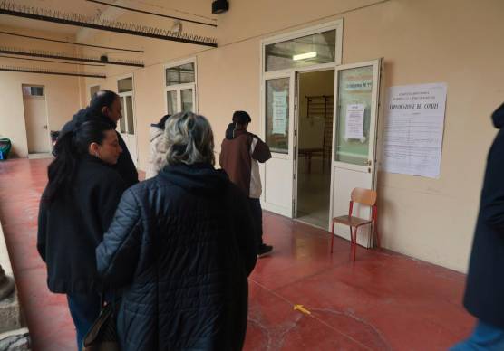 Elettori al voto a Cesena