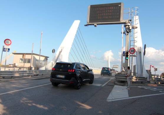 Ravenna, sensori per monitorare il ponte mobile