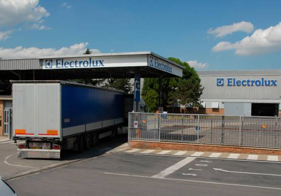 Forlì, caldo torrido, Electrolux rimodula gli orari del 30 giugno e del 1° luglio