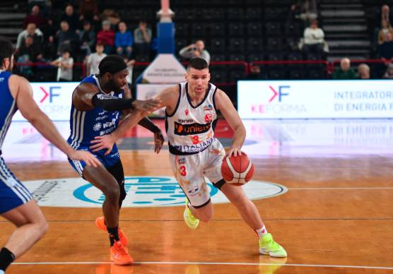 Il play dell’Unieuro, Stefano Bossi sta entrando nei meccanismi della squadra