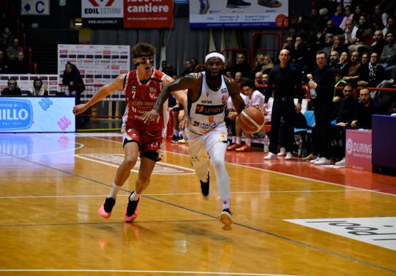 Kadeem Allen resta comunque in dubbio per la sfida dell’ex con Pistoia foto blaco