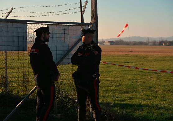Precipitano con il paracadute. Le immagini della tragedia FOTOGALLERY