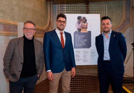 Imola, il Teatro comunale Ebe Stignani pronto con la nuova stagione di prosa da otto spettacoli. Tornano Zingaretti, Accorsi, Ambra Angiolini