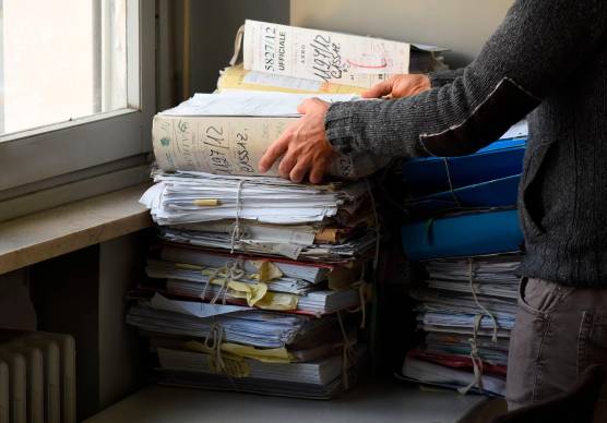 Cesena, falso diploma per lavorare a scuola: condannato dalla Corte dei Conti