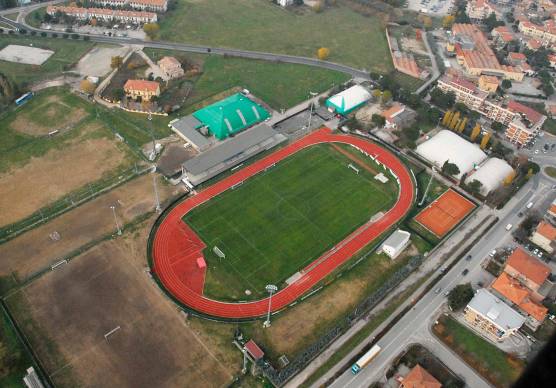 Era parcheggiato fuori dallo stadio