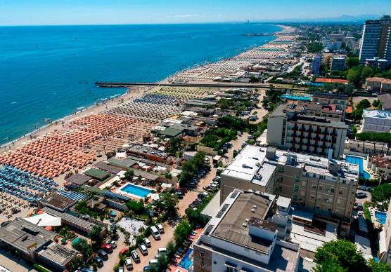 Veduta aerea di Milano Marittima