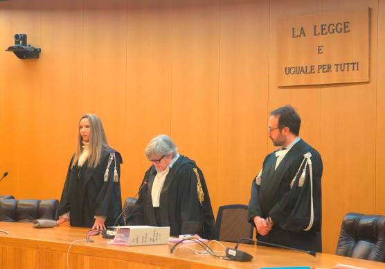 La lettura della sentenza al processo di primo grado a Ravenna FOTO FIORENTINI