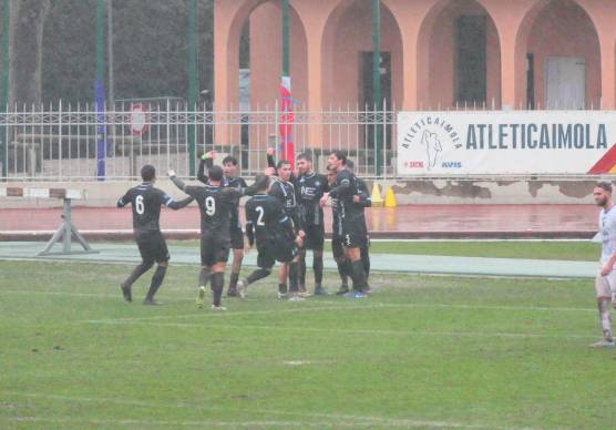 Un momento di esultanza della squadra biancazzurra (foto MMPH)