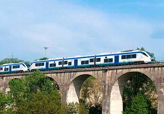 Nuovi collegamenti diretti in treno tra Ravenna e Firenze dal 12 luglio nel segno di Dante: gli orari compatibili per andata e ritorno in giornata